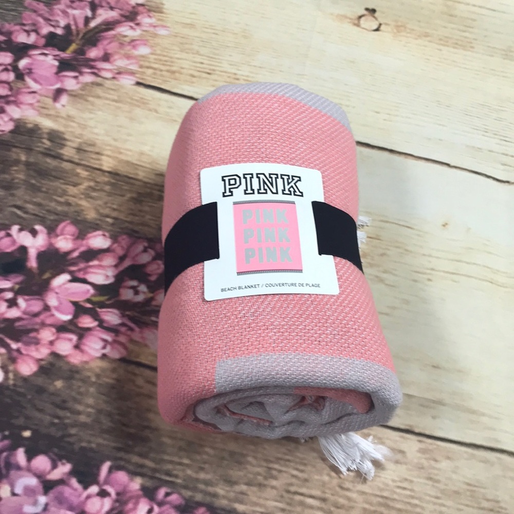 NWT Victoria’s Secret PINK Limited Edition Blanket - Picture 4 of 6